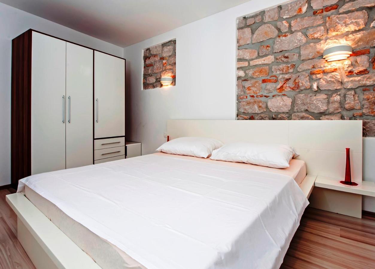Monte B. Exclusive Apartment Ровинь Экстерьер фото