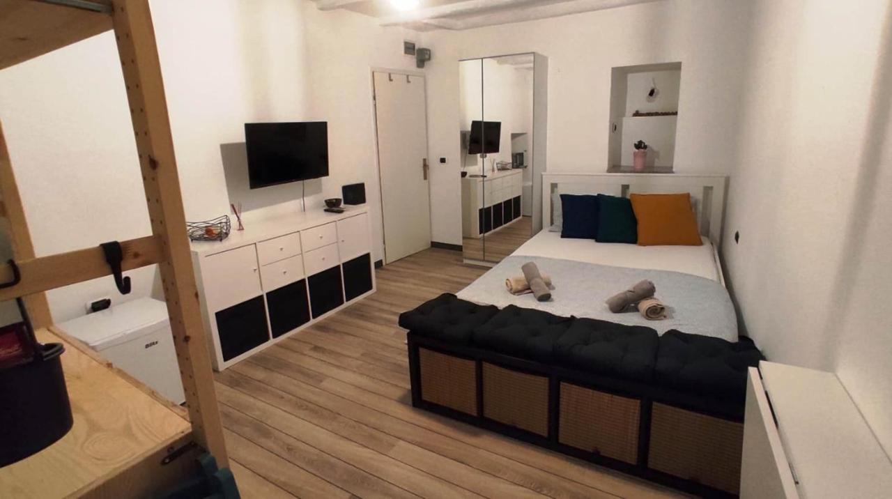 Monte B. Exclusive Apartment Ровинь Экстерьер фото